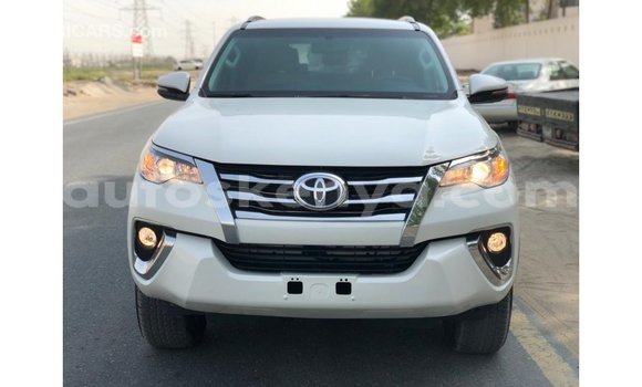 Buy Import Toyota Fortuner White Car in Import - Dubai in Central Kenya Buy Import Toyota Fortuner White Car in Import - Dubai in Central Kenya