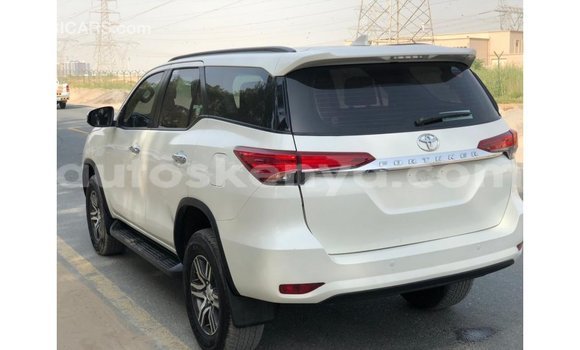 Buy Import Toyota Fortuner White Car in Import - Dubai in Central Kenya Buy Import Toyota Fortuner White Car in Import - Dubai in Central Kenya