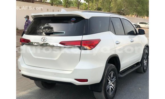 Buy Import Toyota Fortuner White Car in Import - Dubai in Central Kenya Buy Import Toyota Fortuner White Car in Import - Dubai in Central Kenya