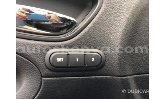 Nunua Imported Kia Cerato Nyeupe Gari ndani ya Import - Dubai nchini Kati Kenya Nunua Imported Kia Cerato Nyeupe Gari ndani ya Import - Dubai nchini Kati Kenya