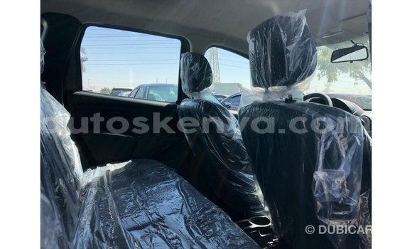 Nunua Imported Renault Duster Kijani Gari ndani ya Import - Dubai nchini Kati Kenya Nunua Imported Renault Duster Kijani Gari ndani ya Import - Dubai nchini Kati Kenya