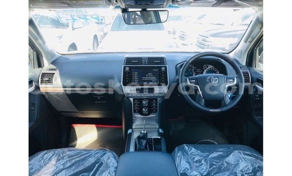 Nunua Imported Toyota Prado Nyeusi Gari ndani ya Import - Dubai nchini Kati Kenya Nunua Imported Toyota Prado Nyeusi Gari ndani ya Import - Dubai nchini Kati Kenya