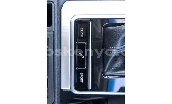 Nunua Imported Toyota Prado Nyeusi Gari ndani ya Import - Dubai nchini Kati Kenya Nunua Imported Toyota Prado Nyeusi Gari ndani ya Import - Dubai nchini Kati Kenya