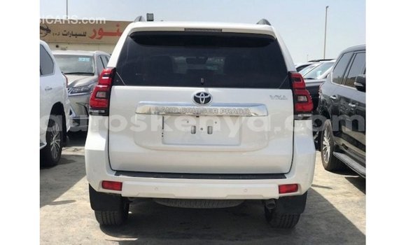 Nunua Imported Toyota Prado Nyeupe Gari ndani ya Import - Dubai nchini Kati Kenya Nunua Imported Toyota Prado Nyeupe Gari ndani ya Import - Dubai nchini Kati Kenya