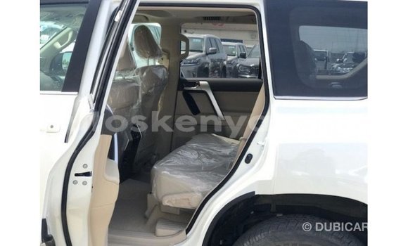 Nunua Imported Toyota Prado Nyeupe Gari ndani ya Import - Dubai nchini Kati Kenya Nunua Imported Toyota Prado Nyeupe Gari ndani ya Import - Dubai nchini Kati Kenya