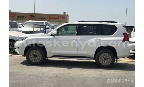 Nunua Imported Toyota Prado Nyeupe Gari ndani ya Import - Dubai nchini Kati Kenya Nunua Imported Toyota Prado Nyeupe Gari ndani ya Import - Dubai nchini Kati Kenya