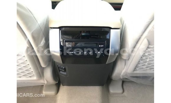 Nunua Imported Toyota Prado Nyeupe Gari ndani ya Import - Dubai nchini Kati Kenya Nunua Imported Toyota Prado Nyeupe Gari ndani ya Import - Dubai nchini Kati Kenya