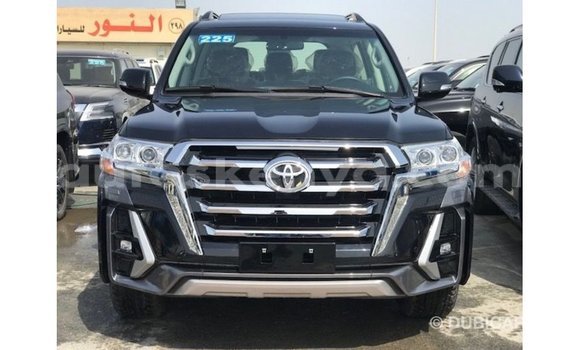 Nunua Imported Toyota Land Cruiser Nyeusi Gari ndani ya Import - Dubai nchini Kati Kenya Nunua Imported Toyota Land Cruiser Nyeusi Gari ndani ya Import - Dubai nchini Kati Kenya