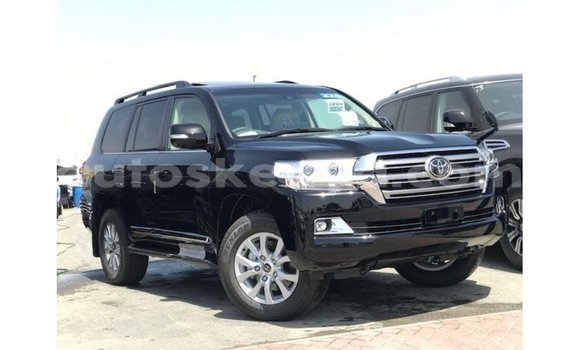 Buy Import Toyota Land Cruiser Black Car in Import - Dubai in Central Kenya