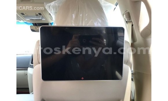 Nunua Imported Toyota Land Cruiser Nyeusi Gari ndani ya Import - Dubai nchini Kati Kenya Nunua Imported Toyota Land Cruiser Nyeusi Gari ndani ya Import - Dubai nchini Kati Kenya