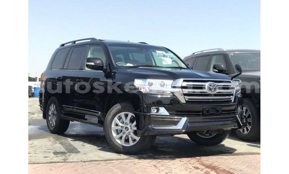 Nunua Imported Toyota Land Cruiser Nyeusi Gari ndani ya Import - Dubai nchini Kati Kenya Nunua Imported Toyota Land Cruiser Nyeusi Gari ndani ya Import - Dubai nchini Kati Kenya