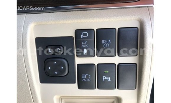 Nunua Imported Toyota Land Cruiser Nyeusi Gari ndani ya Import - Dubai nchini Kati Kenya Nunua Imported Toyota Land Cruiser Nyeusi Gari ndani ya Import - Dubai nchini Kati Kenya