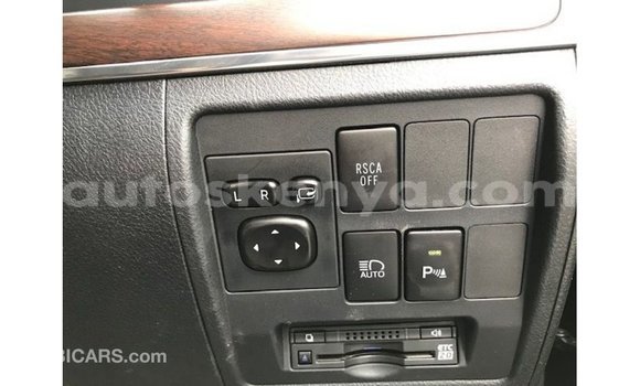 Nunua Imported Toyota Land Cruiser Nyeusi Gari ndani ya Import - Dubai nchini Kati Kenya Nunua Imported Toyota Land Cruiser Nyeusi Gari ndani ya Import - Dubai nchini Kati Kenya