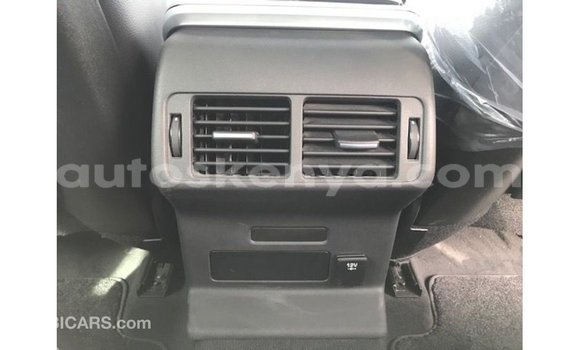 Imported Land Rover Range Rover White Makiinaa iti Import - Dubai keessatti Central Kenya keessatti Imported Land Rover Range Rover White Makiinaa iti Import - Dubai keessatti Central Kenya keessatti