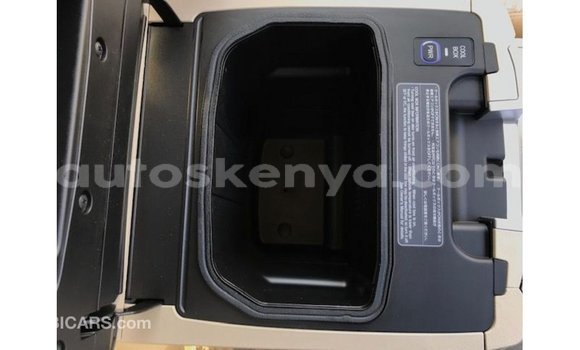 Imported Toyota Land Cruiser Other Makiinaa iti Import - Dubai keessatti Central Kenya keessatti Imported Toyota Land Cruiser Other Makiinaa iti Import - Dubai keessatti Central Kenya keessatti