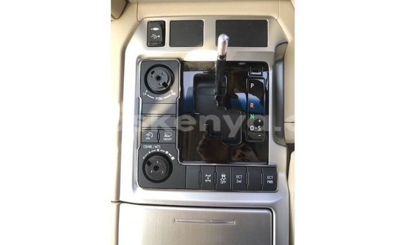 Imported Toyota Land Cruiser Other Makiinaa iti Import - Dubai keessatti Central Kenya keessatti Imported Toyota Land Cruiser Other Makiinaa iti Import - Dubai keessatti Central Kenya keessatti