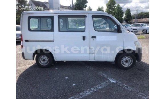 Nunua Imported Toyota Ade Nyeupe Lori ndani ya Import - Dubai nchini Kati Kenya Nunua Imported Toyota Ade Nyeupe Lori ndani ya Import - Dubai nchini Kati Kenya