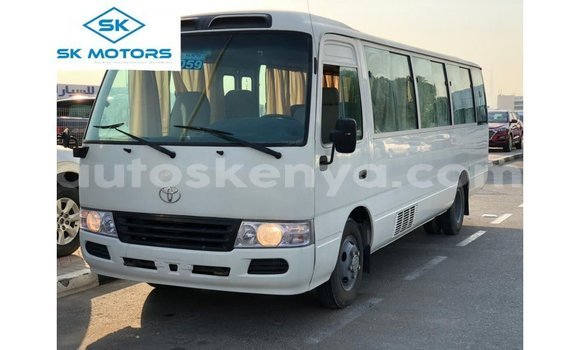 Nunua Imported Toyota Coaster Nyeupe Gari ndani ya Import - Dubai nchini Kati Kenya Nunua Imported Toyota Coaster Nyeupe Gari ndani ya Import - Dubai nchini Kati Kenya
