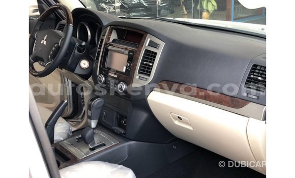 Buy Import Mitsubishi Pajero Other Car in Import - Dubai in Central Kenya Buy Import Mitsubishi Pajero Other Car in Import - Dubai in Central Kenya