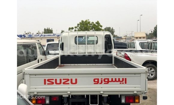 Buy Import Isuzu Bighorn White Truck in Import - Dubai in Central Kenya Buy Import Isuzu Bighorn White Truck in Import - Dubai in Central Kenya