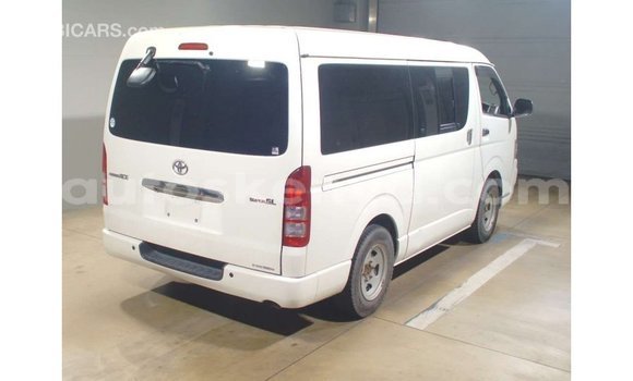 Nunua Imported Toyota Hiace Nyeupe Gari ndani ya Import - Dubai nchini Kati Kenya Nunua Imported Toyota Hiace Nyeupe Gari ndani ya Import - Dubai nchini Kati Kenya