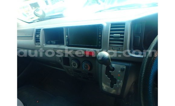 Nunua Imported Toyota Hiace Nyeupe Gari ndani ya Import - Dubai nchini Kati Kenya Nunua Imported Toyota Hiace Nyeupe Gari ndani ya Import - Dubai nchini Kati Kenya