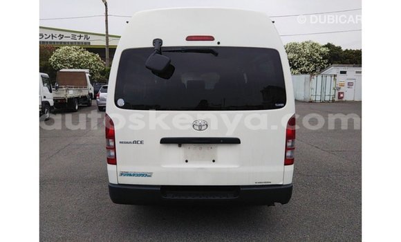 Buy Import Toyota Hiace White Car in Import - Dubai in Central Kenya Buy Import Toyota Hiace White Car in Import - Dubai in Central Kenya