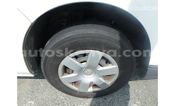 Buy Import Toyota Hiace White Car in Import - Dubai in Central Kenya Buy Import Toyota Hiace White Car in Import - Dubai in Central Kenya