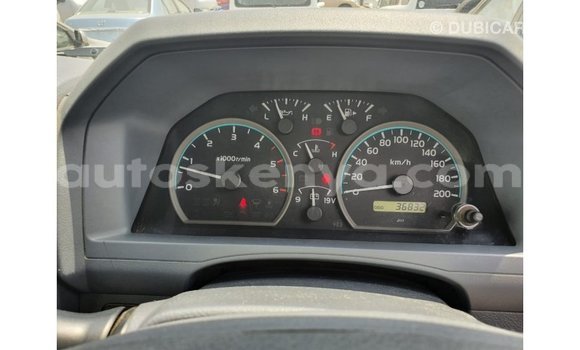 Nunua Imported Toyota Land Cruiser Nyeupe Gari ndani ya Import - Dubai nchini Kati Kenya Nunua Imported Toyota Land Cruiser Nyeupe Gari ndani ya Import - Dubai nchini Kati Kenya