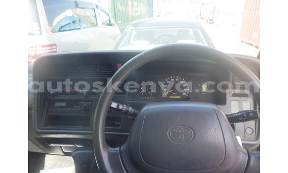 Nunua Imported Toyota Hiace Nyeupe Gari ndani ya Import - Dubai nchini Kati Kenya Nunua Imported Toyota Hiace Nyeupe Gari ndani ya Import - Dubai nchini Kati Kenya