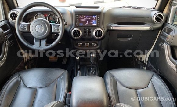 Imported Jeep Wrangler Beige Makiinaa iti Import - Dubai keessatti Central Kenya keessatti Imported Jeep Wrangler Beige Makiinaa iti Import - Dubai keessatti Central Kenya keessatti