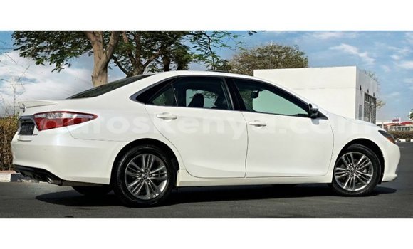 Nunua Imported Toyota Camry Nyeupe Gari ndani ya Import - Dubai nchini Kati Kenya Nunua Imported Toyota Camry Nyeupe Gari ndani ya Import - Dubai nchini Kati Kenya