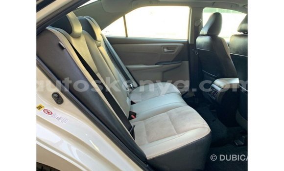 Nunua Imported Toyota Camry Nyeupe Gari ndani ya Import - Dubai nchini Kati Kenya Nunua Imported Toyota Camry Nyeupe Gari ndani ya Import - Dubai nchini Kati Kenya