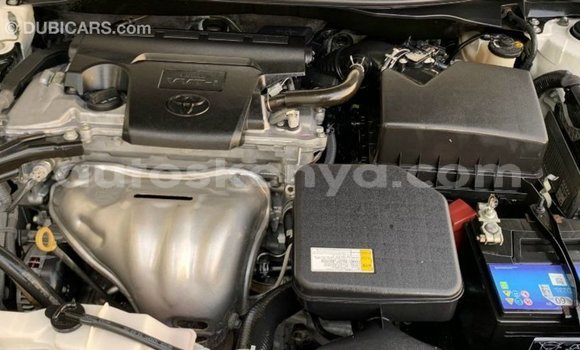 Nunua Imported Toyota Camry Nyeupe Gari ndani ya Import - Dubai nchini Kati Kenya Nunua Imported Toyota Camry Nyeupe Gari ndani ya Import - Dubai nchini Kati Kenya