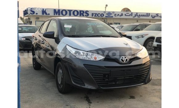 Nunua Imported Toyota DA Brown Lori ndani ya Import - Dubai nchini Kati Kenya Nunua Imported Toyota DA Brown Lori ndani ya Import - Dubai nchini Kati Kenya