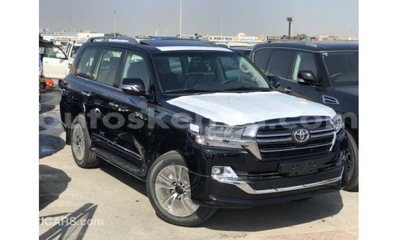 Buy Import Toyota Land Cruiser Black Car in Import - Dubai in Central Kenya Buy Import Toyota Land Cruiser Black Car in Import - Dubai in Central Kenya