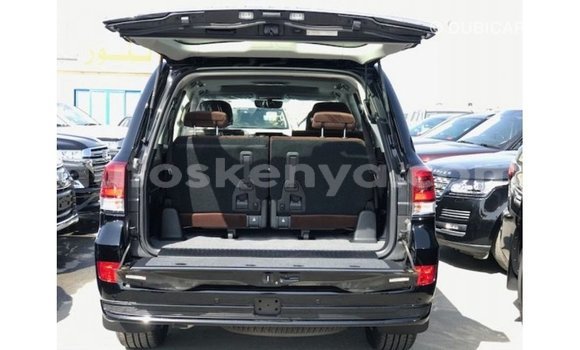 Buy Import Toyota Land Cruiser Black Car in Import - Dubai in Central Kenya Buy Import Toyota Land Cruiser Black Car in Import - Dubai in Central Kenya