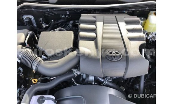 Buy Import Toyota Land Cruiser Black Car in Import - Dubai in Central Kenya Buy Import Toyota Land Cruiser Black Car in Import - Dubai in Central Kenya