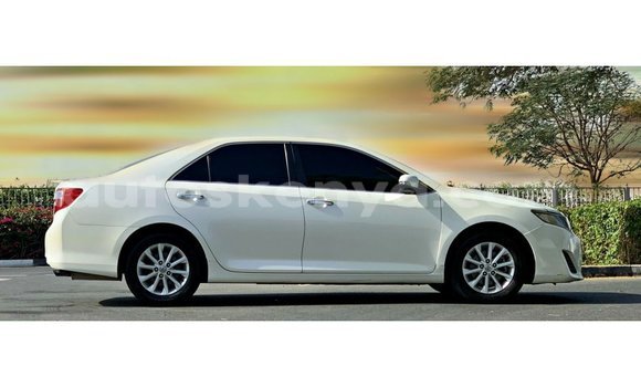 Buy Import Toyota Camry White Car in Import - Dubai in Central Kenya Buy Import Toyota Camry White Car in Import - Dubai in Central Kenya