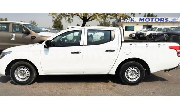 Buy Import Mitsubishi L200 White Car in Import - Dubai in Central Kenya Buy Import Mitsubishi L200 White Car in Import - Dubai in Central Kenya