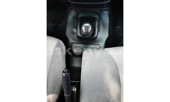 Buy Import Mitsubishi L200 White Car in Import - Dubai in Central Kenya Buy Import Mitsubishi L200 White Car in Import - Dubai in Central Kenya