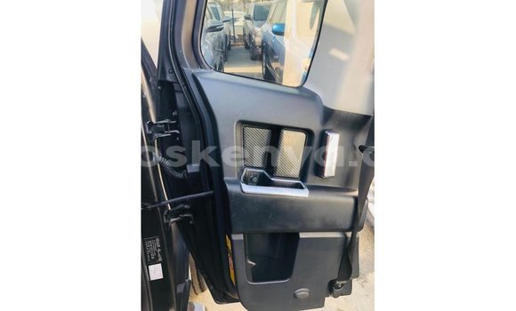 Buy Import Toyota FJ Cruiser Black Car in Import - Dubai in Central Kenya Buy Import Toyota FJ Cruiser Black Car in Import - Dubai in Central Kenya