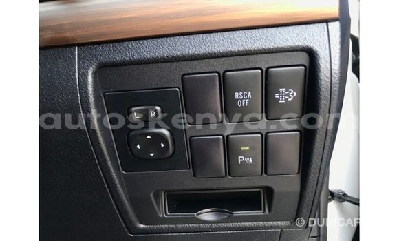 Nunua Imported Toyota Land Cruiser Nyeupe Gari ndani ya Import - Dubai nchini Kati Kenya Nunua Imported Toyota Land Cruiser Nyeupe Gari ndani ya Import - Dubai nchini Kati Kenya