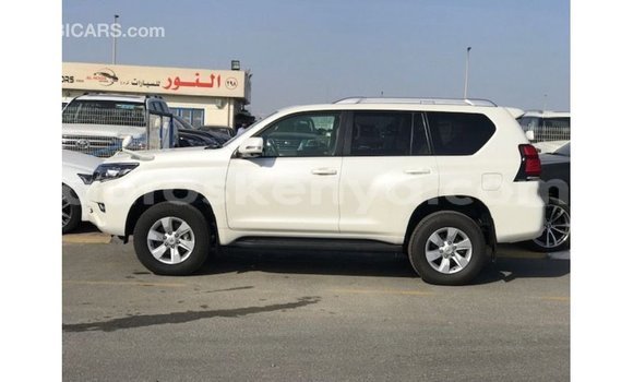 Nunua Imported Toyota Prado Nyeupe Gari ndani ya Import - Dubai nchini Kati Kenya Nunua Imported Toyota Prado Nyeupe Gari ndani ya Import - Dubai nchini Kati Kenya