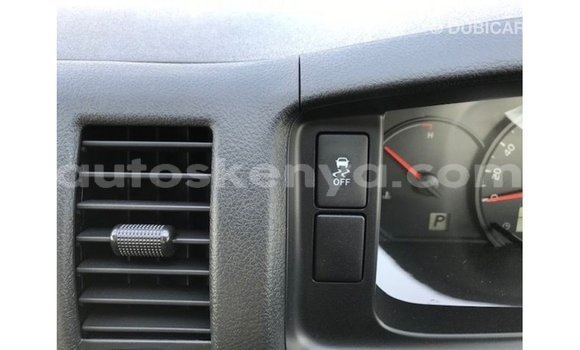 Nunua Imported Toyota Hiace Nyeupe Gari ndani ya Import - Dubai nchini Kati Kenya Nunua Imported Toyota Hiace Nyeupe Gari ndani ya Import - Dubai nchini Kati Kenya