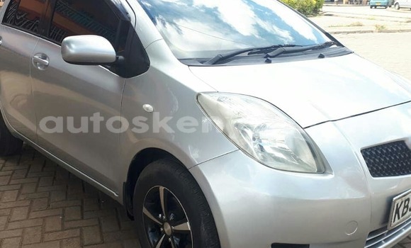 Buy Used Toyota Vitz Silver Car in Nairobi in Nairobi Buy Used Toyota Vitz Silver Car in Nairobi in Nairobi