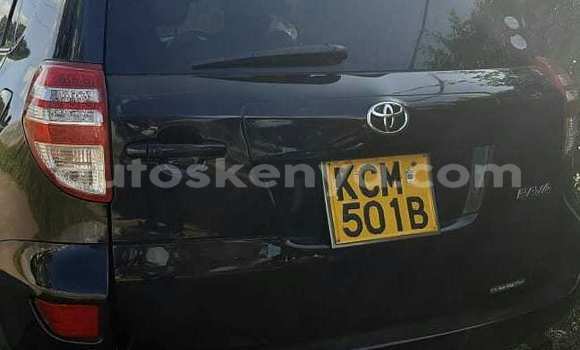 Oofamaa Toyota RAV4 Black Makiinaa iti Nairobi keessatti Nairobi keessatti