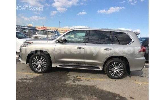 Nunua Imported Lexus LX Nyingine Gari ndani ya Import - Dubai nchini Kati Kenya Nunua Imported Lexus LX Nyingine Gari ndani ya Import - Dubai nchini Kati Kenya