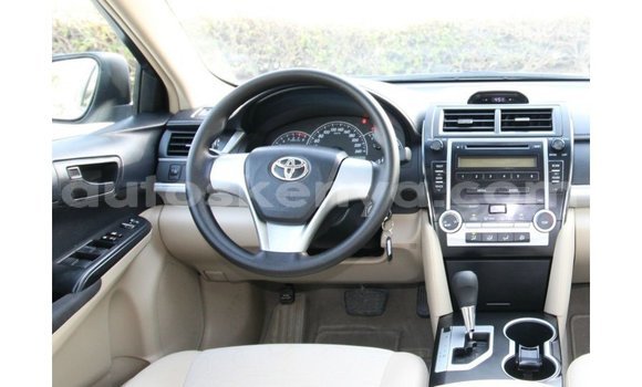 Buy Import Toyota Camry White Car in Import - Dubai in Central Kenya Buy Import Toyota Camry White Car in Import - Dubai in Central Kenya