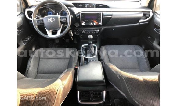 Nunua Imported Toyota Hilux Nyeupe Gari ndani ya Import - Dubai nchini Kati Kenya Nunua Imported Toyota Hilux Nyeupe Gari ndani ya Import - Dubai nchini Kati Kenya